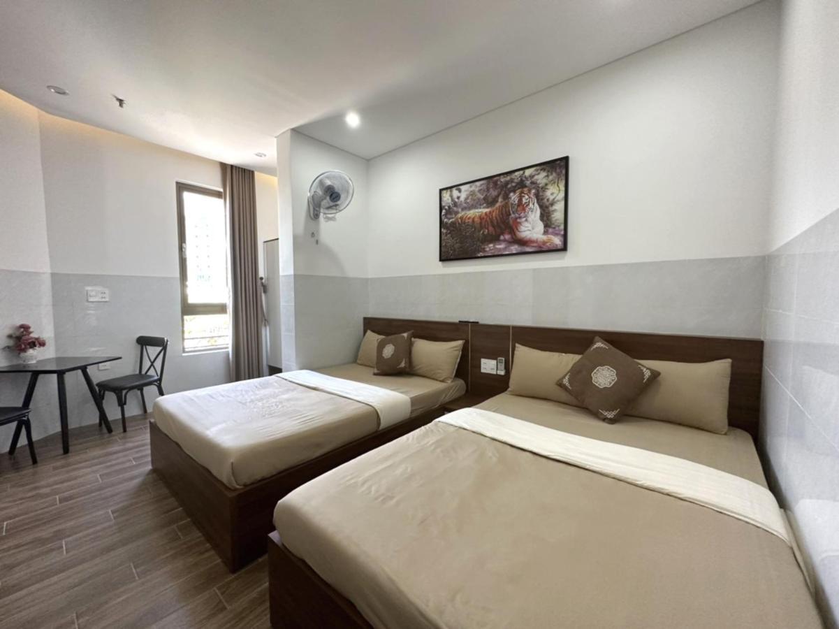 Oyo 1193 Huynh Gia Hotel Дананг Екстер'єр фото